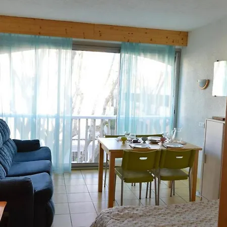 Cap D'agde Ct090-099